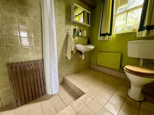 Shower Room- click for photo gallery